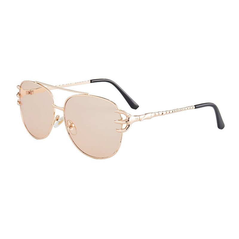 Trend Metal Frame Claw Accessories Sunglasses Round Retro Big for Men and Women with Ocean Piece Heavy Sunglasses Wholesale