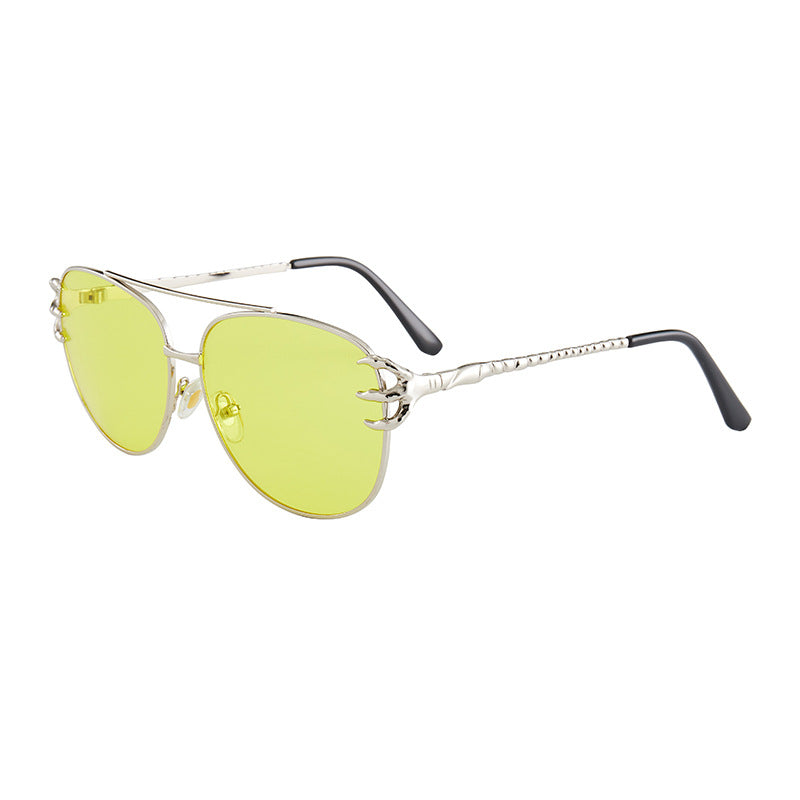 Trend Metal Frame Claw Accessories Sunglasses Round Retro Big for Men and Women with Ocean Piece Heavy Sunglasses Wholesale